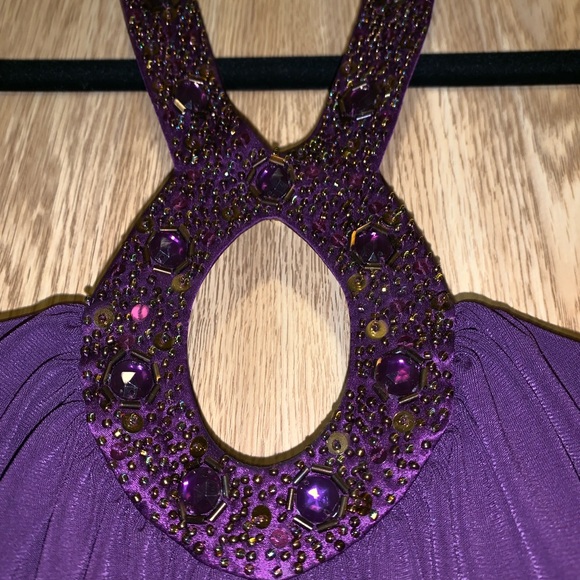 Laundry by Shelli Segal Beaded Gown - Picture 3 of 8